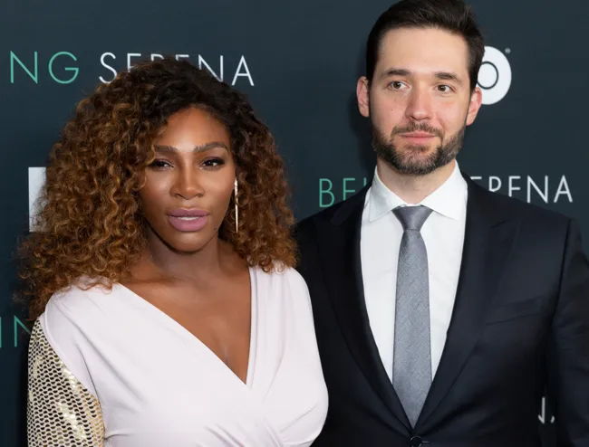 Serena Williams et son époux Alexis Ohanian à la première du documentaire HBO Being Serena au Time Warner Center le 25 avril 2018