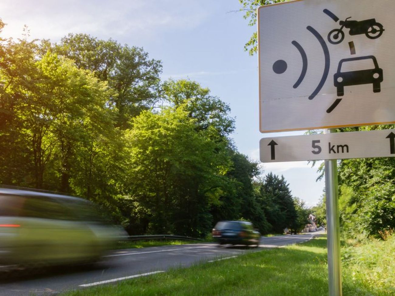 Danger imminent : où se trouve ce nouveau radar de vitesse non