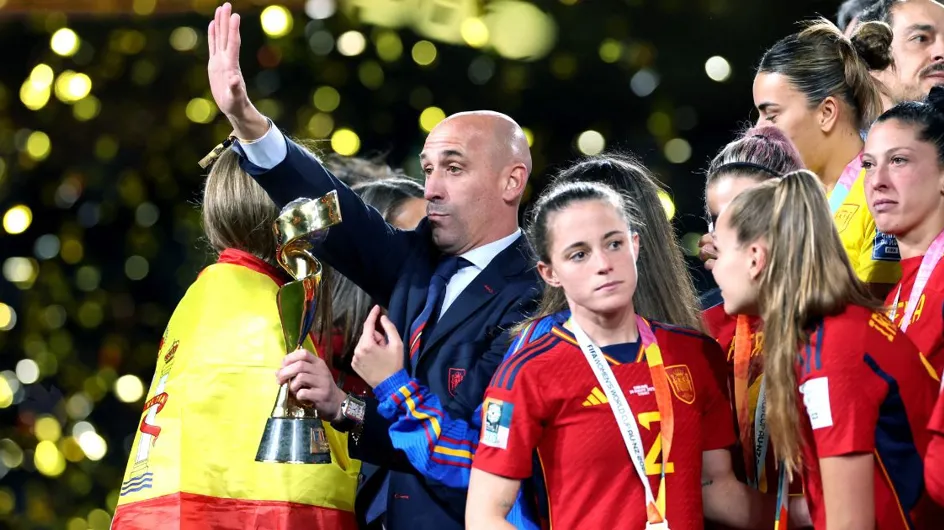 Football : après un baiser forcé, les joueuses espagnoles prennent une décision radicale