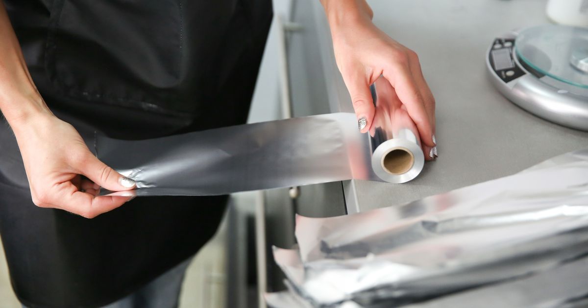 Cette astuce à réaliser avec du papier aluminium vous fera gagner du temps et de l