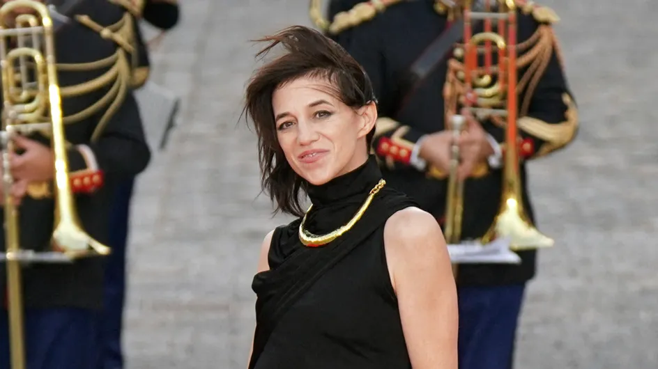 Charlotte Gainsbourg "très touchée" par l'hommage de Charles III à sa mère Jane Birkin au dîner de Versailles