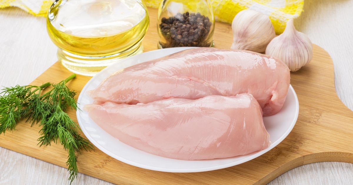 Poulet jaune ou blanc : quelle différence et lequel choisir lorsque