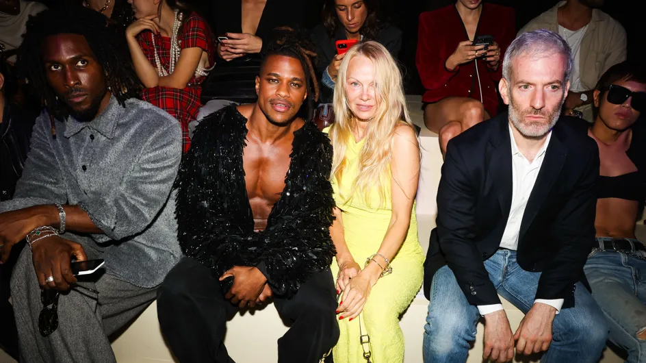 Pamela Anderson : l’actrice fait sensation à la Fashion Week en osant le “no make-up”
