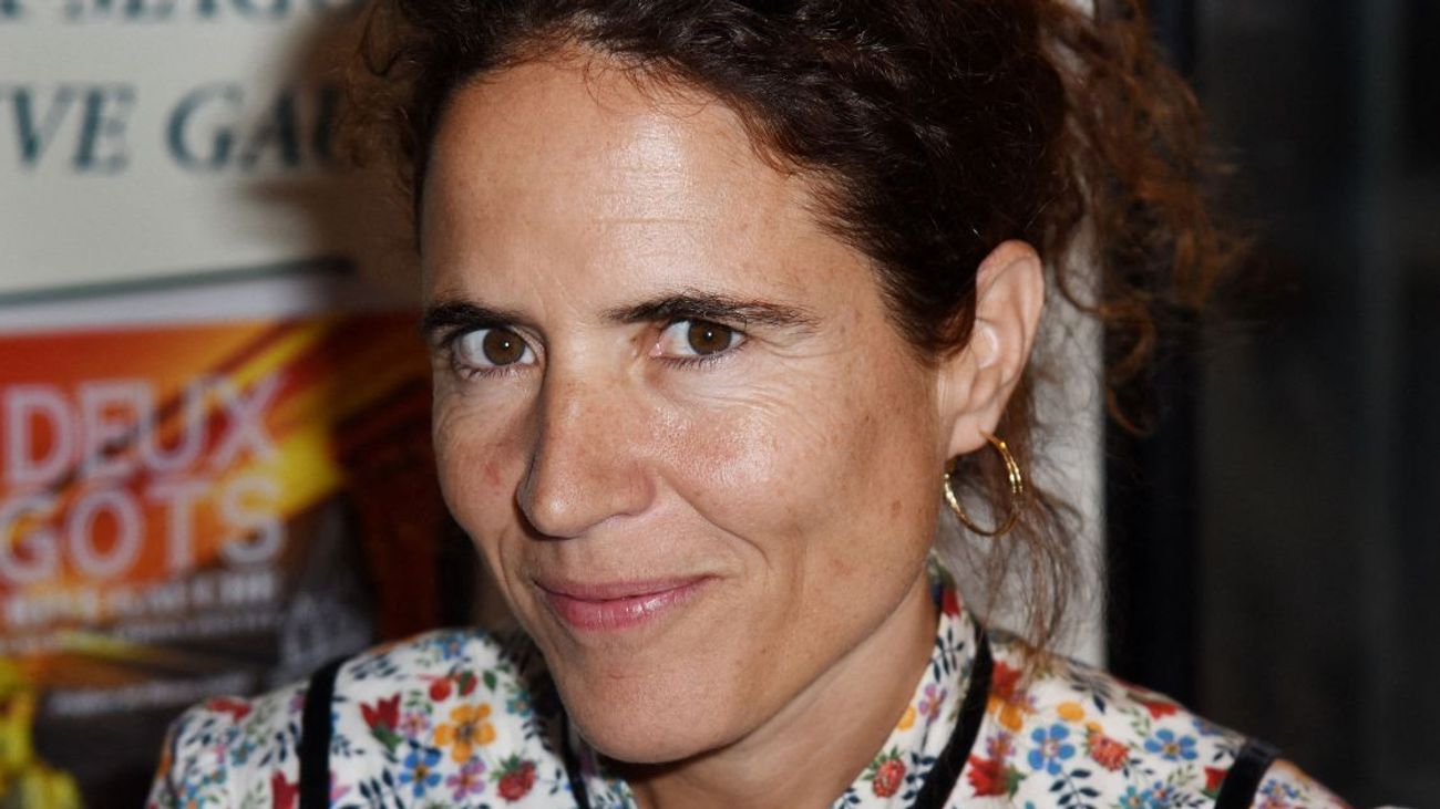 Mazarine Mitterrand Pingeot 1urgXuJqB4PSXM