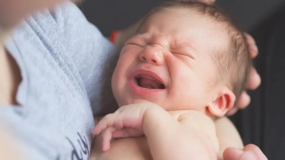 Pleurs de bébé : un expert dévoile les 3 causes les plus fréquentes et le moment où il faut s'inquiéter