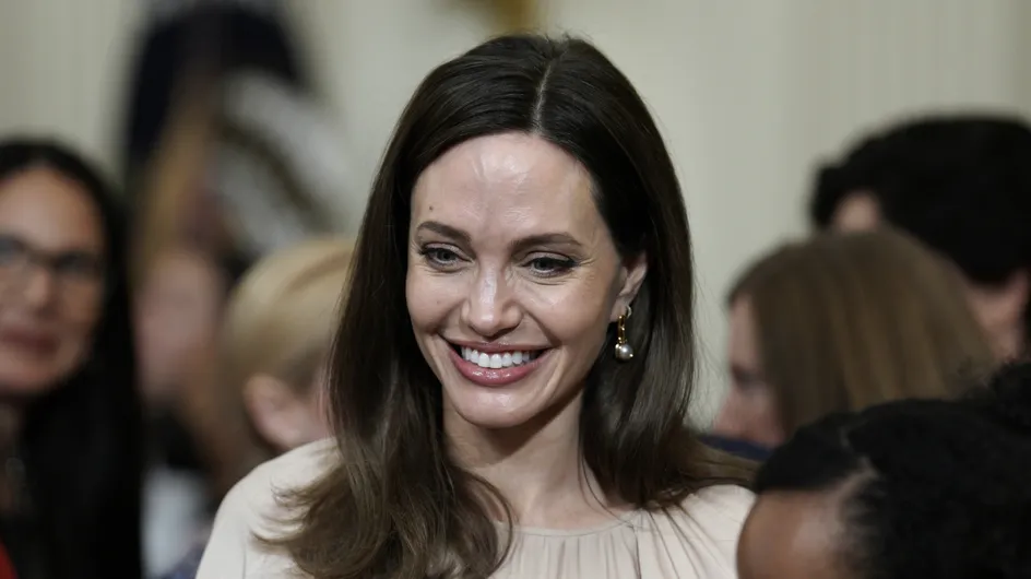 Atelier Jolie x Chloé: La colección cápsula sostenible que celebra la feminidad moderna por Angelina Jolie