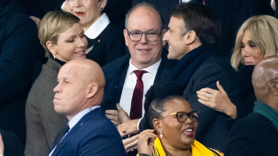 Coupe du monde de rugby : Brigitte Macron et Charlene de Monaco complices dans les tribunes