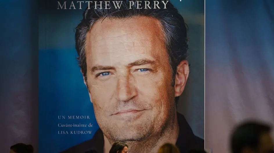 "Nous avons le cœur brisé" : les adieux déchirants des proches de Matthew Perry à ses obsèques