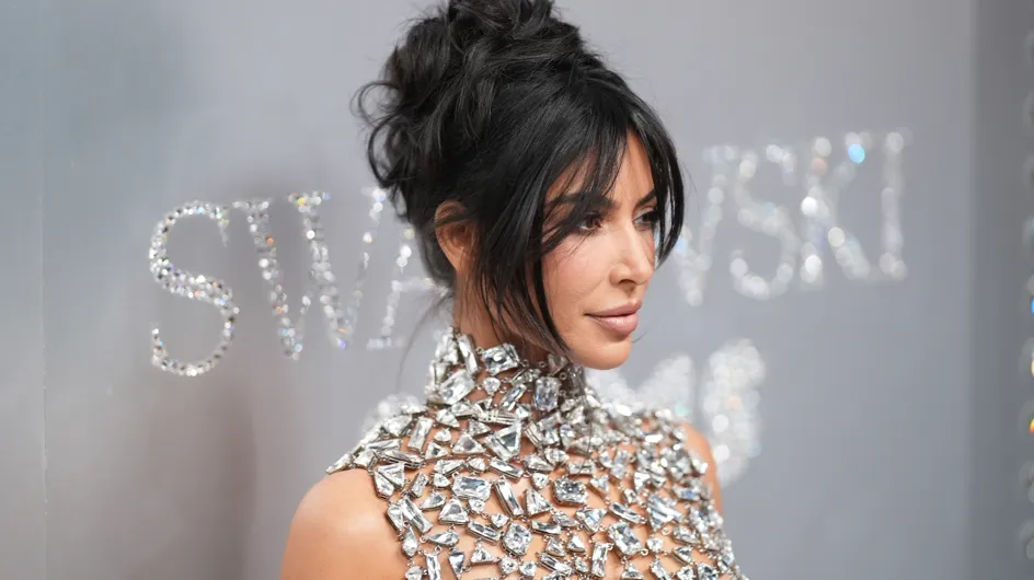 Kim Kardashian brilla en la fiesta de presentación de Skims x Swarovski