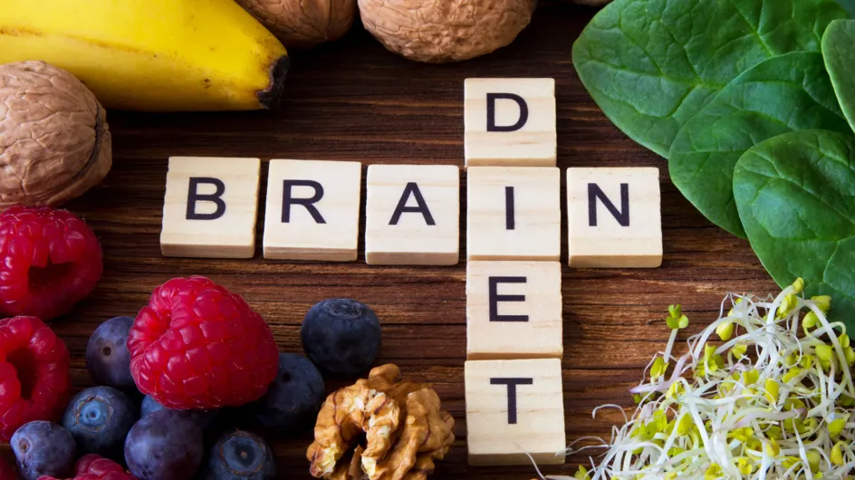 Cómo tu dieta puede potenciar o perjudicar tu salud cerebral según Harvard