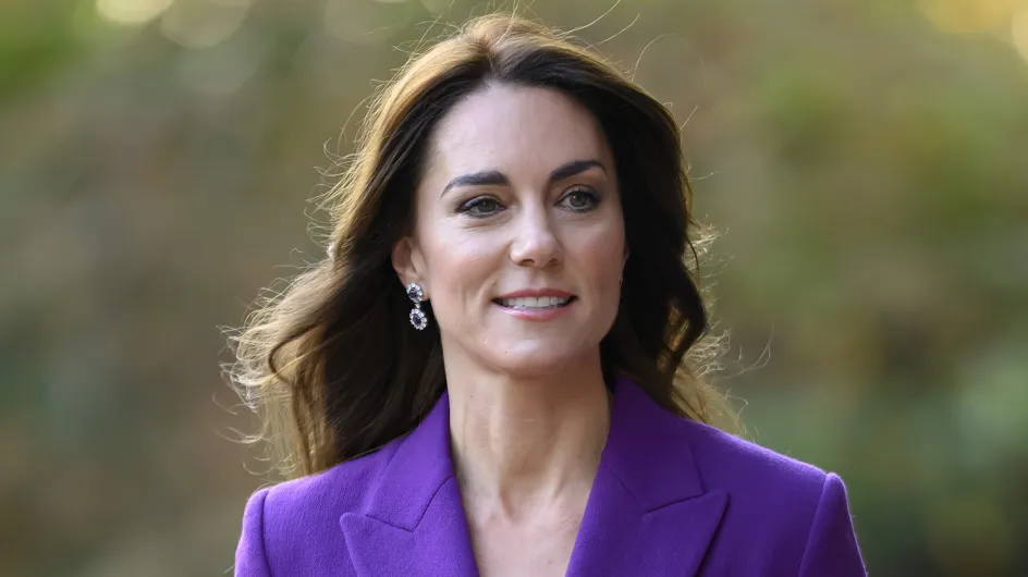Tendencia morado: Kate Middleton deslumbra con un total look en morado en un evento de caridad