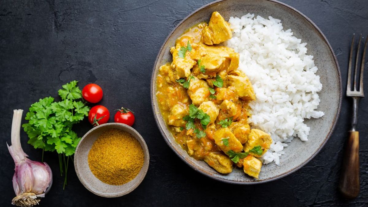 Riz au curry délicieux : Recette maison facile • Sun and Green