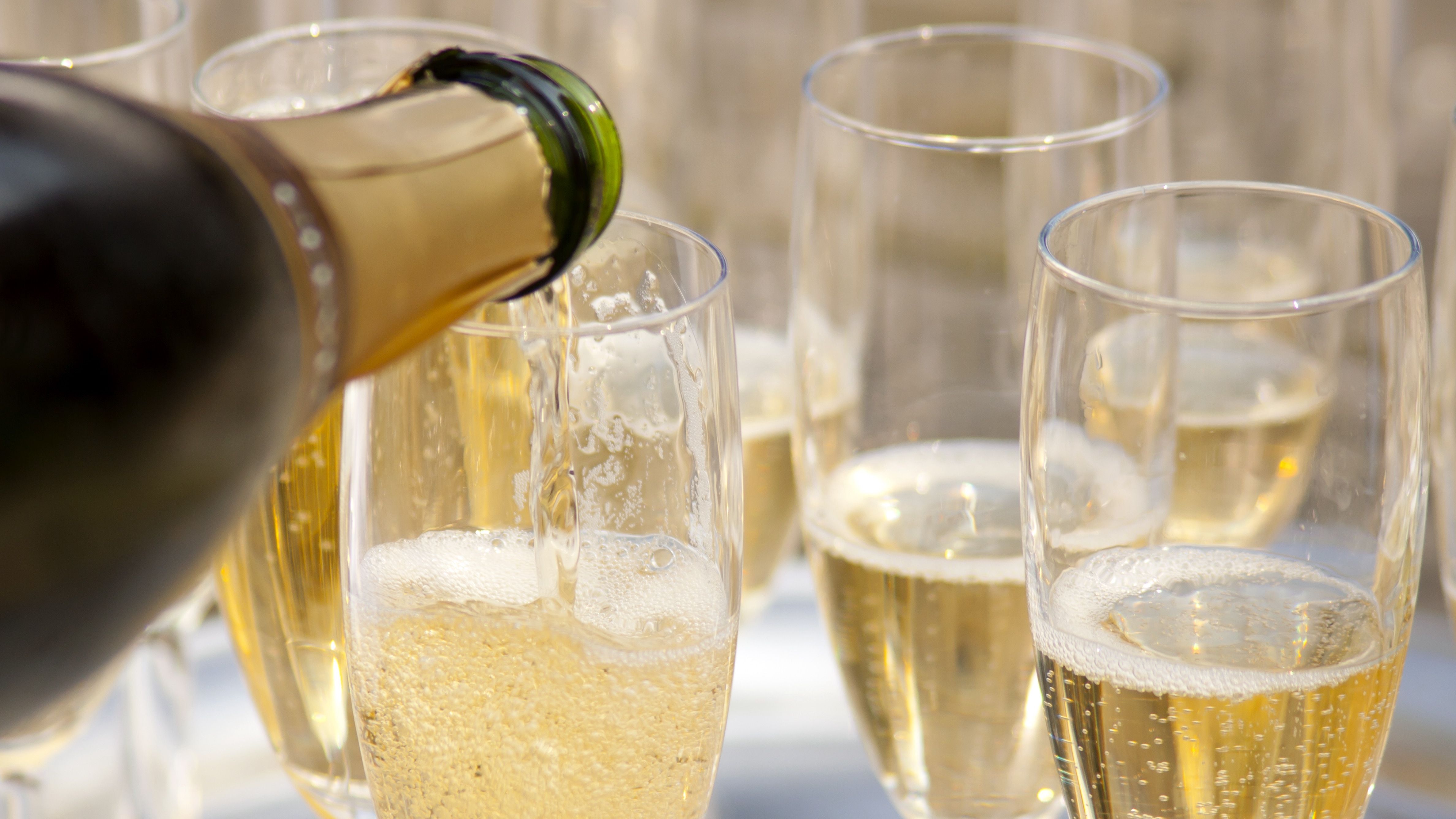 Quelles verres utiliser pour boire du champagne ?