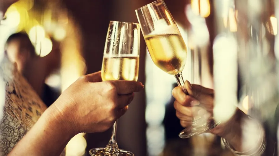 Champagne : voici 3 alternatives de boissons moins chères par lesquelles le remplacer à Noël