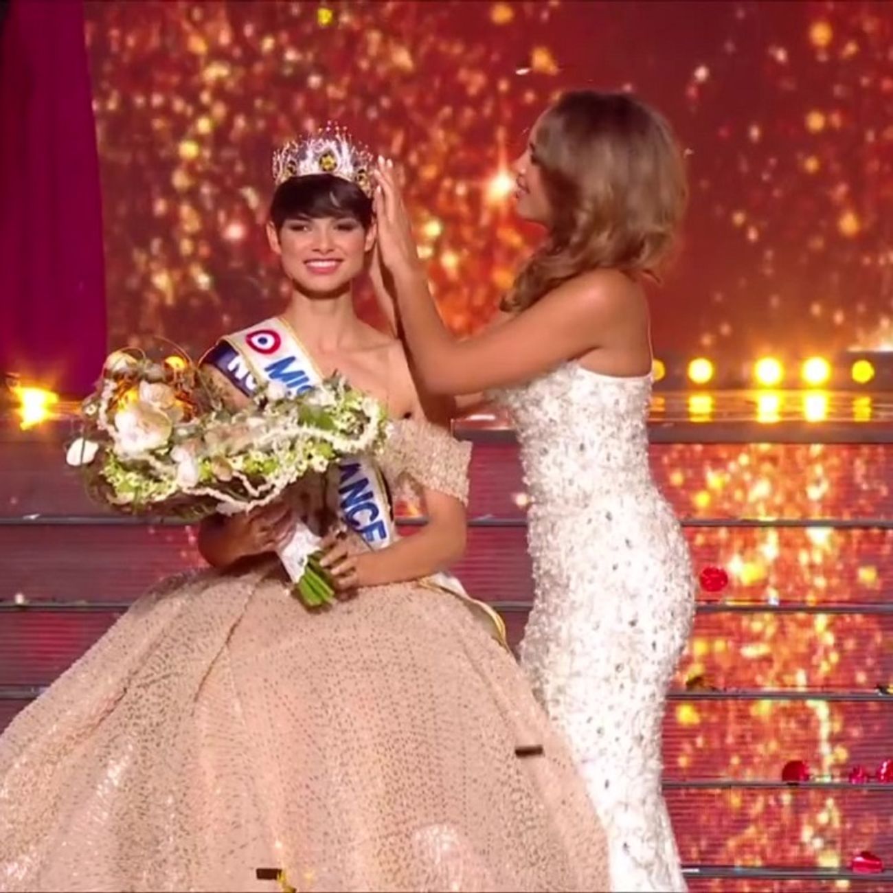 Miss France 2024 : qui est Eve Gilles, Miss Nord-Pas-de-Calais ?