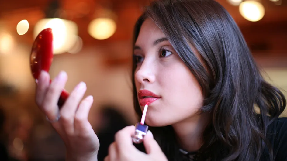 Maquillage de fêtes : la rédaction a testé les rouges à lèvres Rouge Dior Forever Liquid Sequin (VIDEO)