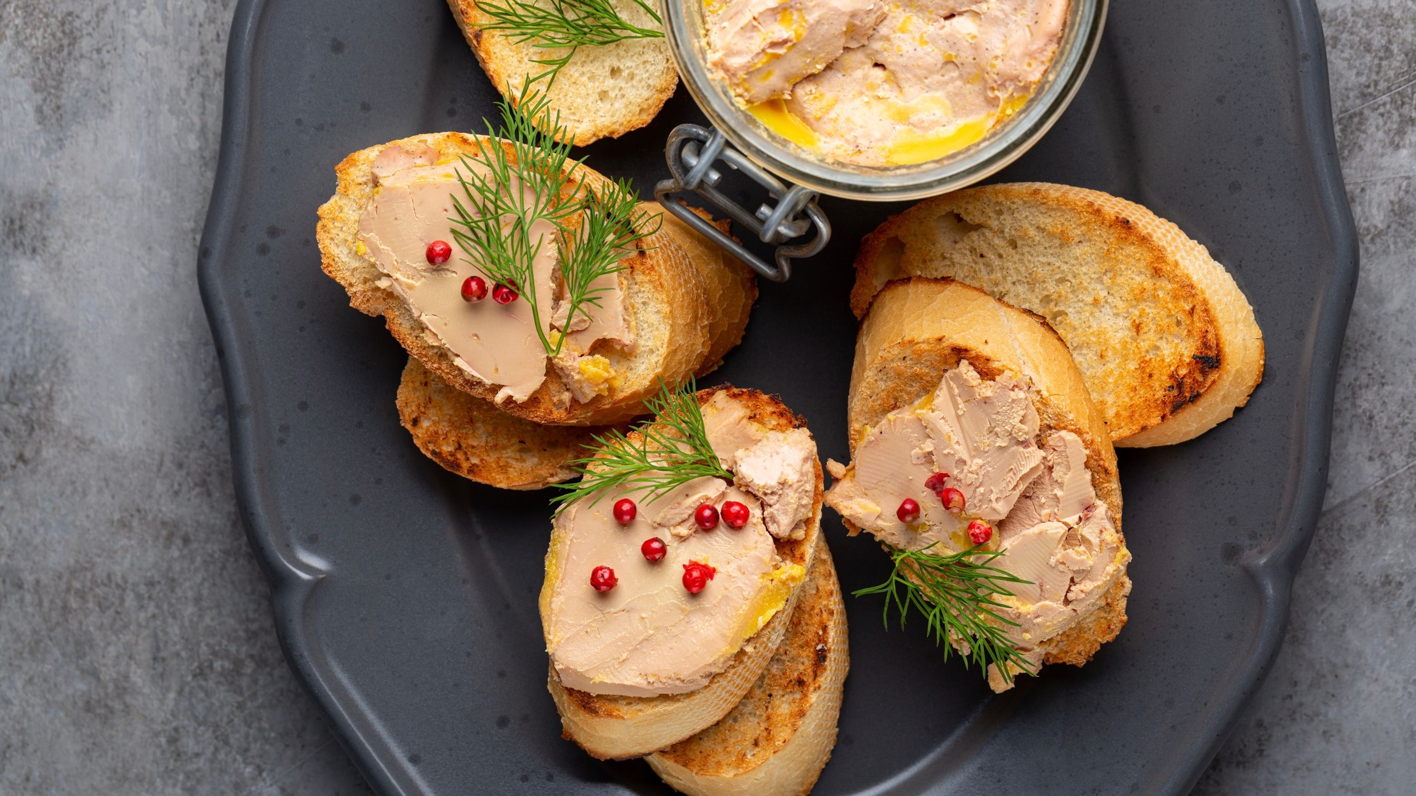 Recette Foie gras cru sur pain grillé