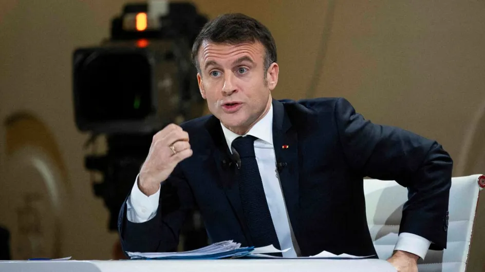 Temps d'écran des enfants : "des restrictions" et "des limitations", les annonces d'Emmanuel Macron