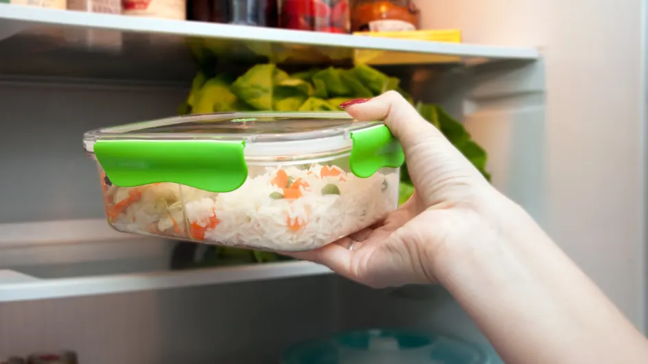 Voici combien de temps conserver votre riz cuit au frigo sans risque !
