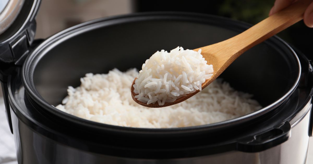 Voici la méthode de cuisson parfaite pour rendre votre riz 2 fois moins calorique
