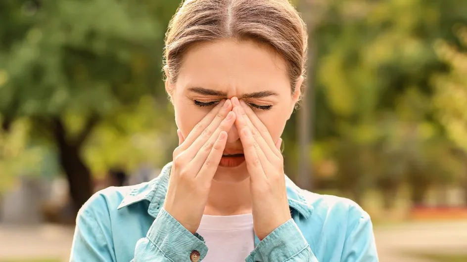 Allergie aux pollens : voici les 3 bons gestes à adopter pour limiter le risque, selon des experts
