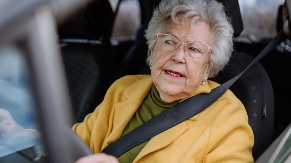 Permis de conduire : "Une visite médicale obligatoire" pour les personnes âgées, pour ou contre ?