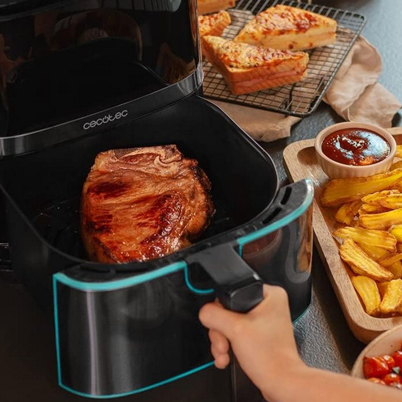 Bon plan Airfryer la friteuse sans huile InoxBlack Pro 5500 de