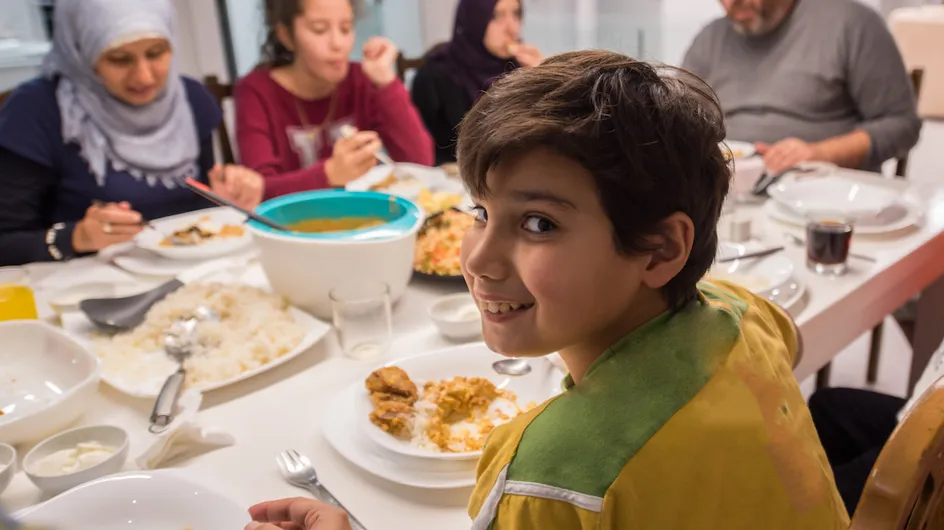Ramadan : à quel âge les enfants musulmans commencent-ils à faire le jeûne ?