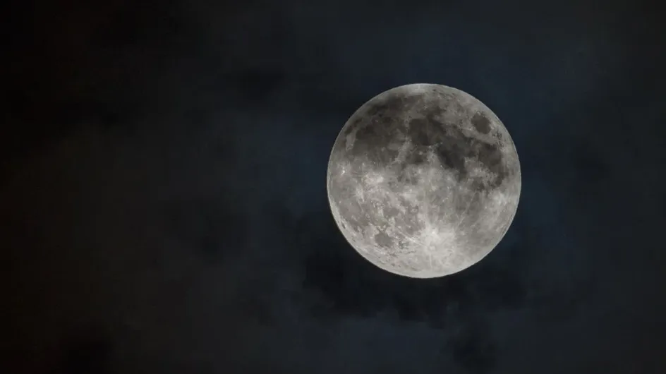 Éclipse de lune du 25 mars : ces signes astrologiques sont impactés positivement (ils sont très chanceux)