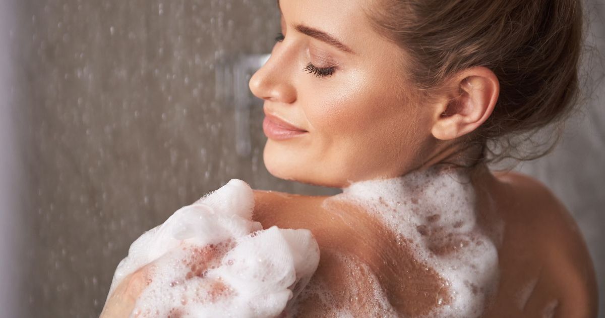 Peaux sensibles voici les 5 meilleurs gels douche apaisants selon