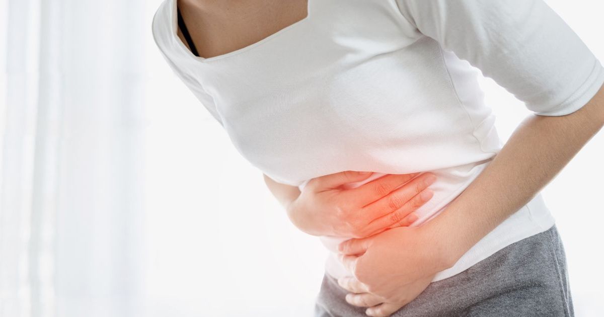 Brûlures d'estomac : ces 3 habitudes alimentaires courantes sont à éviter, selon un docteur