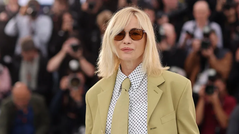 Festival de Cannes 2024 : Emmanuelle Béart affirmée avec une dégaine androgyne (un look à lui piquer après 50 ans)