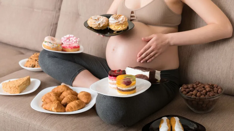 Glycémie : voici 7 conseils pour gérer votre taux de sucre pendant la grossesse, selon des experts