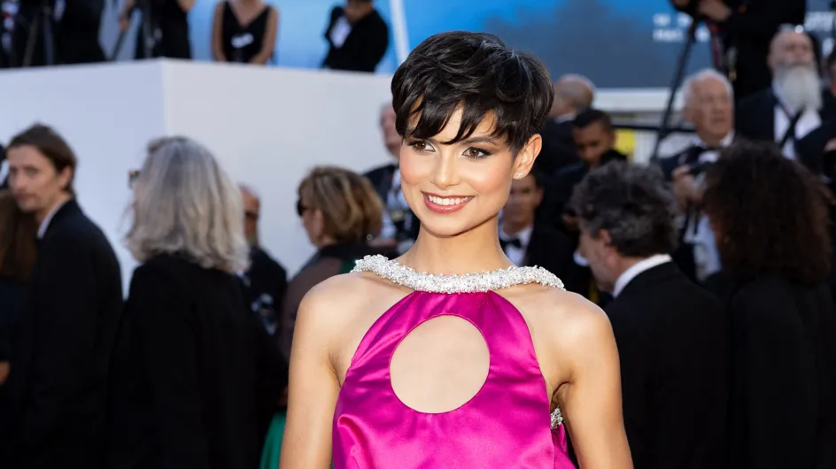 Festival de Cannes 2024 : Eve Gilles crée la surprise dans une robe rose fuchsia XXL