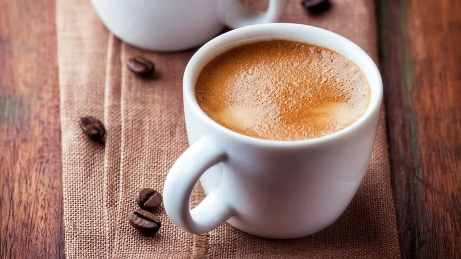 Est-ce réellement une bonne idée de boire du café le ventre vide ? Un gastro-entérologue répond !
