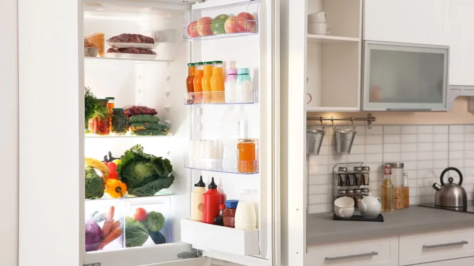 Voici pourquoi vous allez arrêter de ranger vos produits frais avec leur emballage en carton dans votre frigo