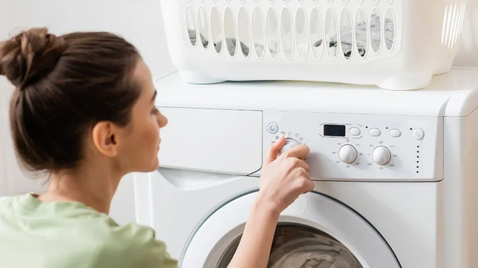 Ménage : cette astuce qui prend 3 secondes facilite au quotidien votre lessive