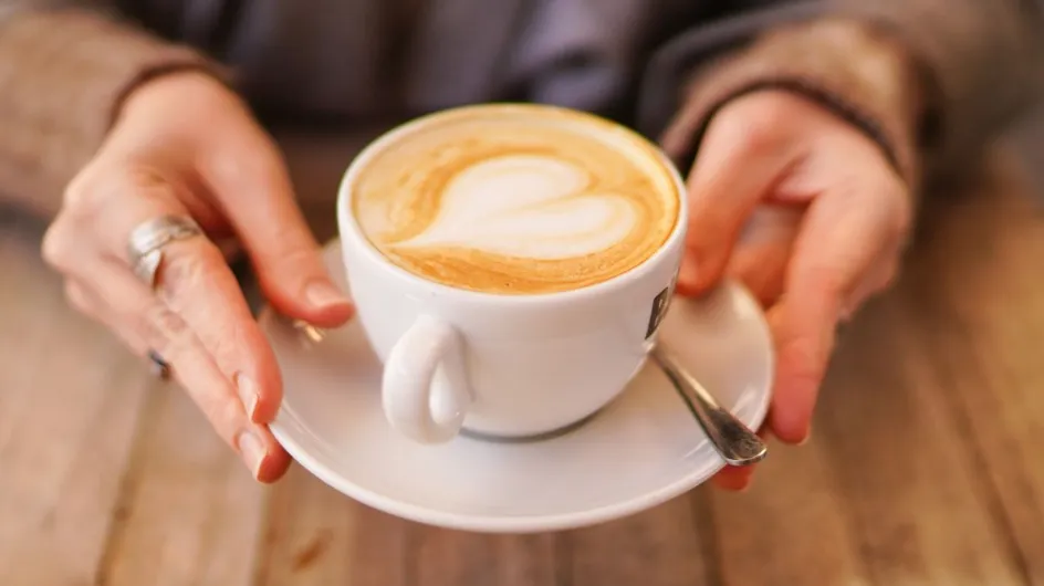 Les scientifiques sont formels : ajouter cet ingrédient dans votre café quotidien contribue à améliorer votre santé
