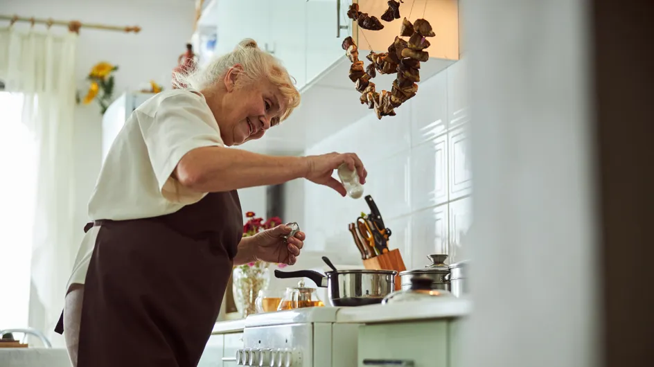 Las abuelas ya lo sabían: esta es la cena fácil y nutritiva que mejora tu digestión y realza tu piel