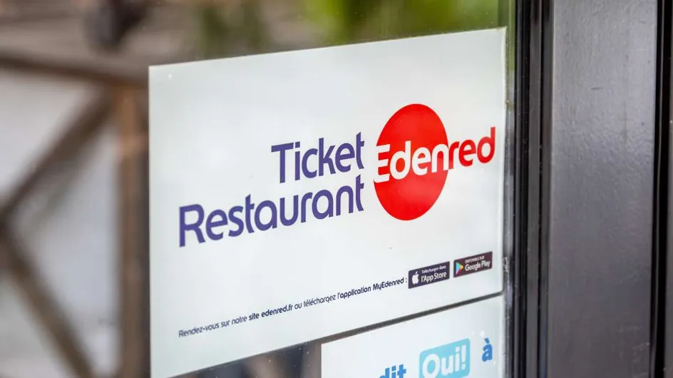 Une lourde amende vous attend si vous payez avec votre carte tickets-restaurants pendant vos vacances