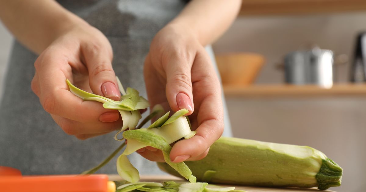 Doit on Vraiment Conserver La Peau Des Courgettes Lorsqu on Les Fait doit-on-vraiment-conserver-la-peau-des-courgettes-lorsqu-on-les-fait