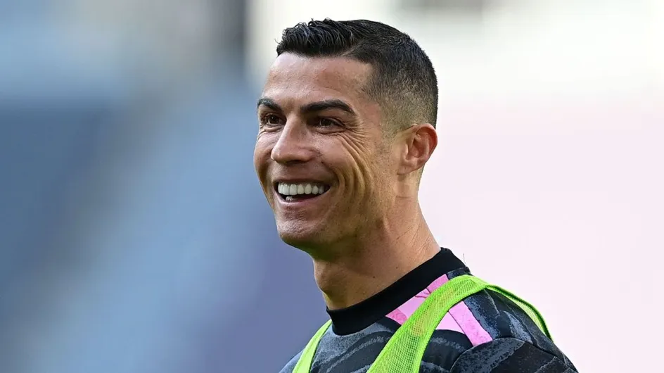 Cristiano Ronaldo : "Des jumeaux", la ressemblance frappante entre le footballeur et sa fille
