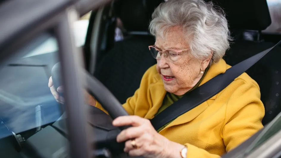 Permis de conduire : une visite médicale est-elle nécessaire pour les seniors à partir d'un certain âge ?