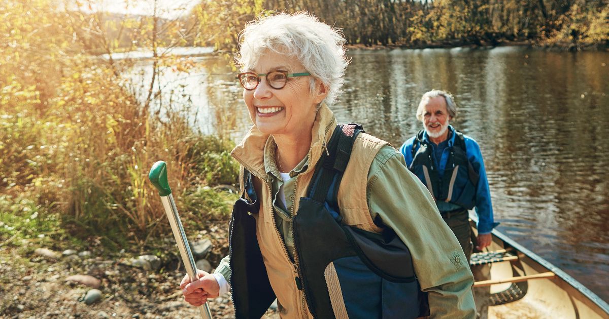 Retraités : "Des réductions de 15% à 30%", cette carte méconnue permet aux seniors de faire d'importantes économies