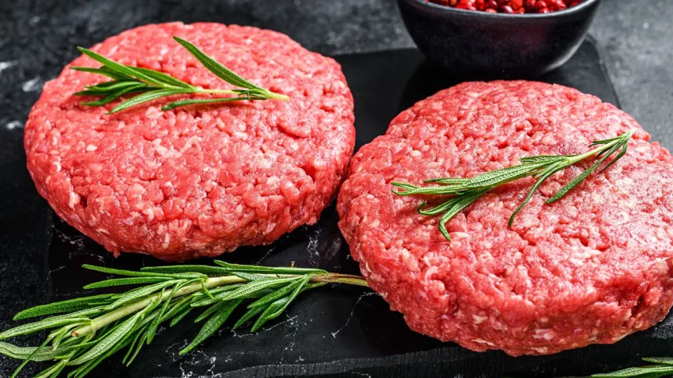 Rappel produit : ces steaks hachés vendus dans tous les supermarchés de France contaminés par la bactérie E. coli