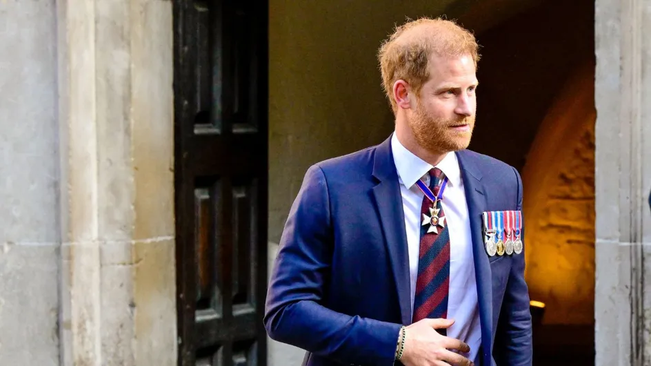 Le prince Harry "refoulé" d'une photo officielle lors du couronnement du roi Charles ? Ces révélations qui intriguent