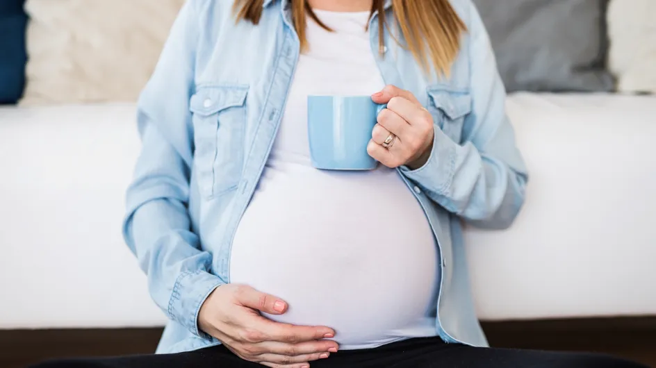 Voici pourquoi il ne faut pas boire de boissons énergisantes pendant la grossesse (et par quoi les remplacer)