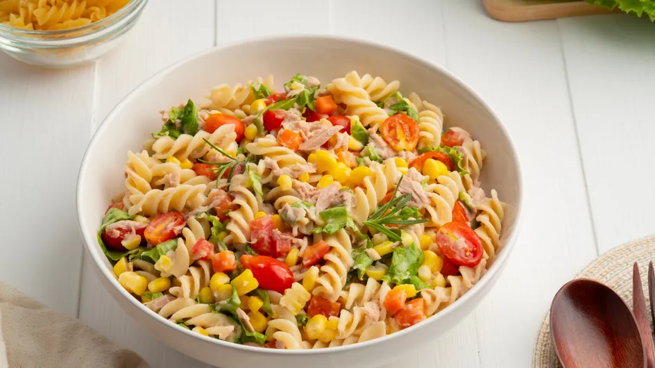 Por qué no se recomienda llevar ensalada de pasta a la playa: esto es lo que deberías tener en cuenta