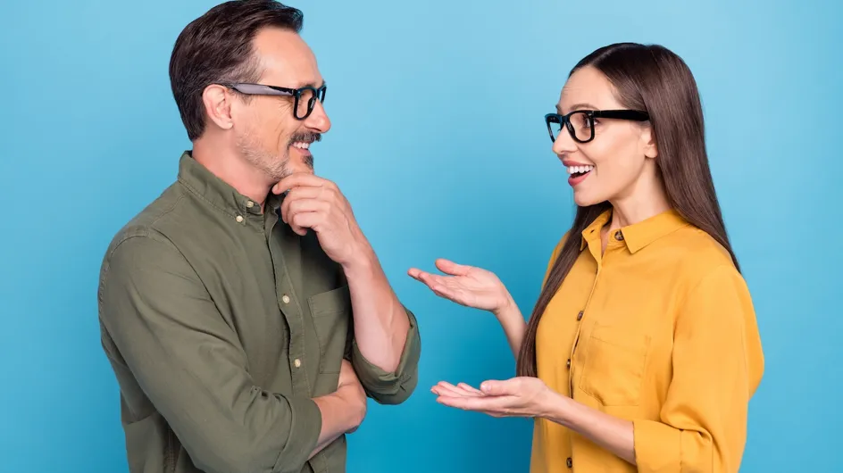 11 phrases que les personnes au QI élevé ne disent jamais dans une conversation (les éviter vous rend plus intelligent)