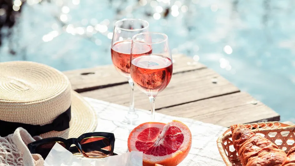 Ce cocktail à base de vin rosé va vous faire oublier le Spritz (il est frais et fruité)